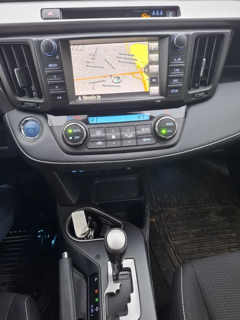 TOYOTA RAV4 NLH-635 carousel image