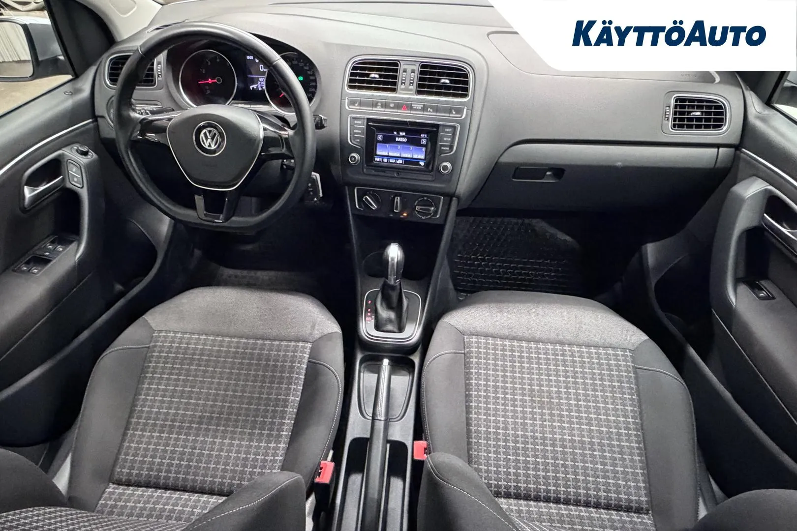 VOLKSWAGEN Polo ISV-845 carousel image