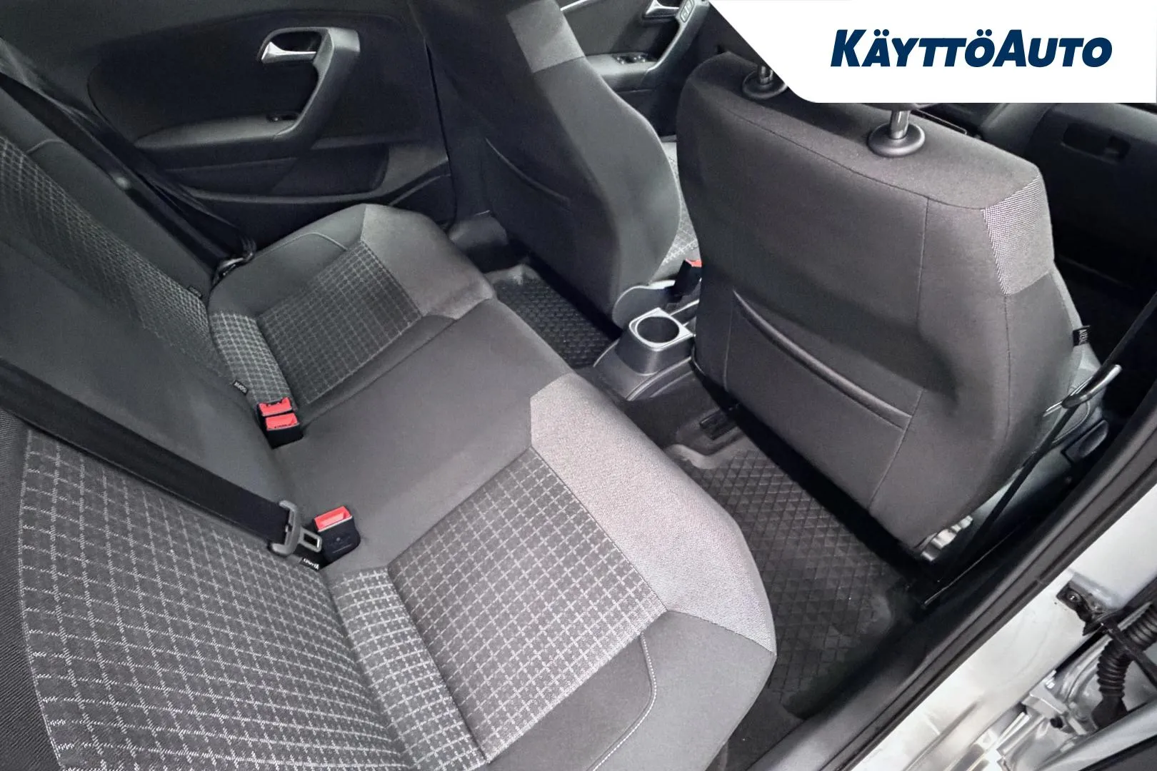 VOLKSWAGEN Polo ISV-845 carousel image