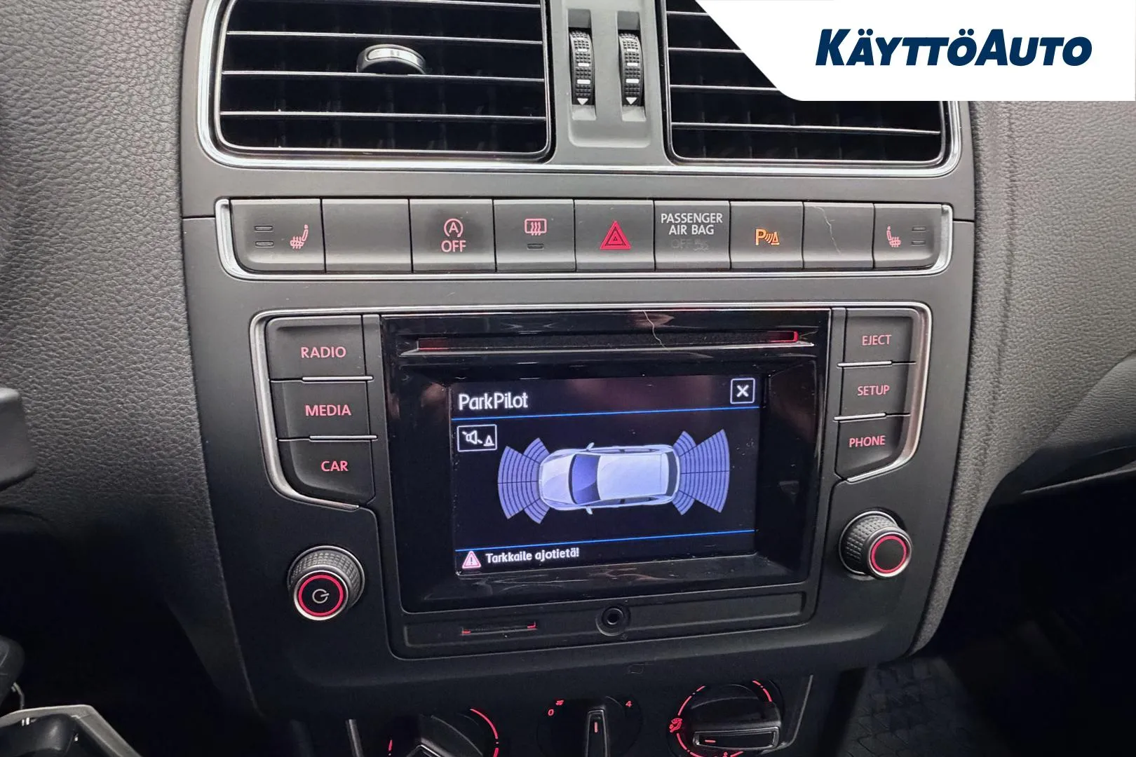 VOLKSWAGEN Polo ISV-845 carousel image