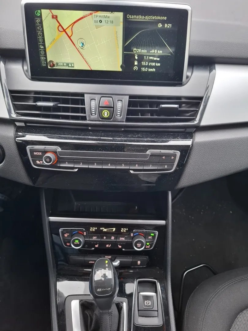 BMW 225 KTP-686 carousel image