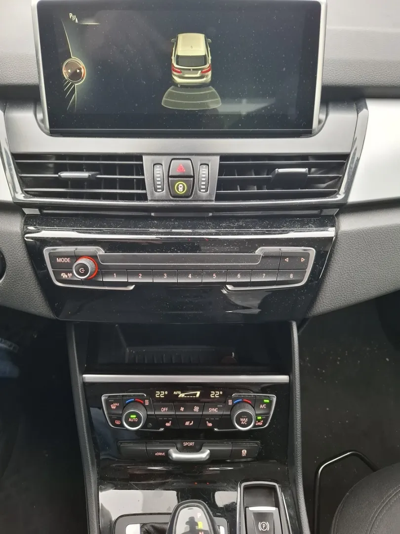 BMW 225 KTP-686 carousel image