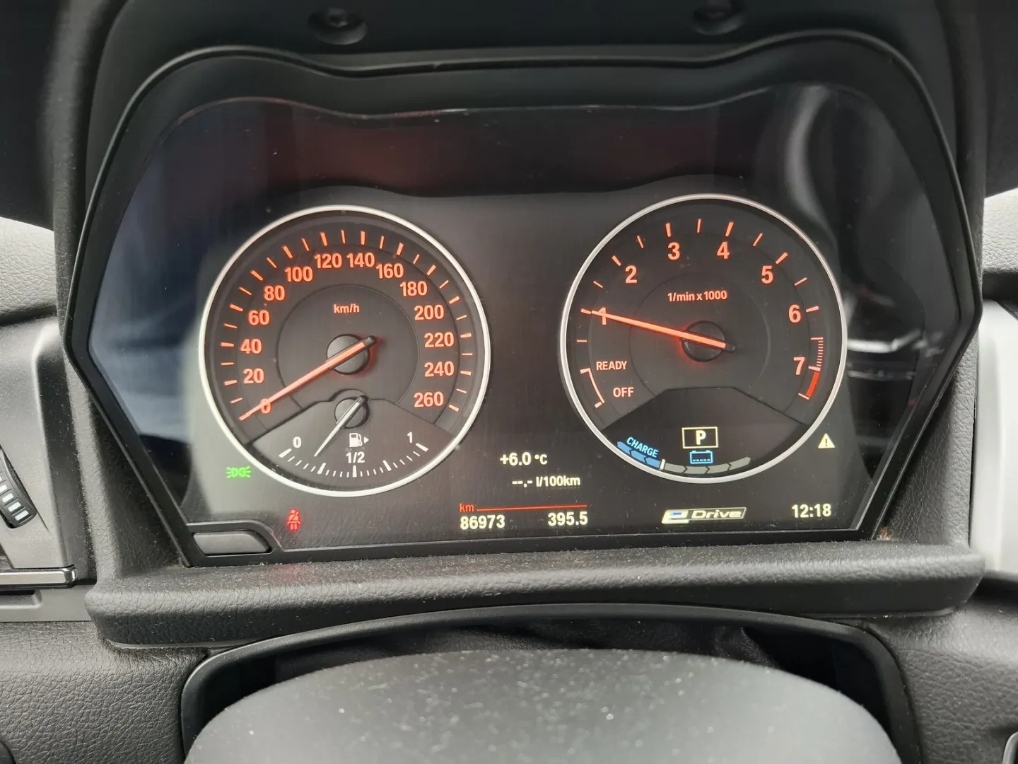 BMW 225 KTP-686 carousel image