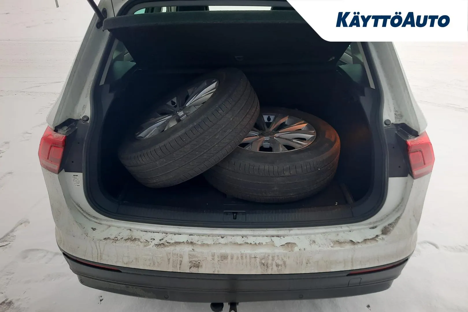 VOLKSWAGEN Tiguan LOL-591 carousel image