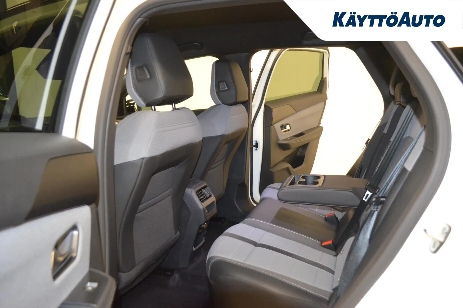 OPEL Grandland JNU-367 carousel image