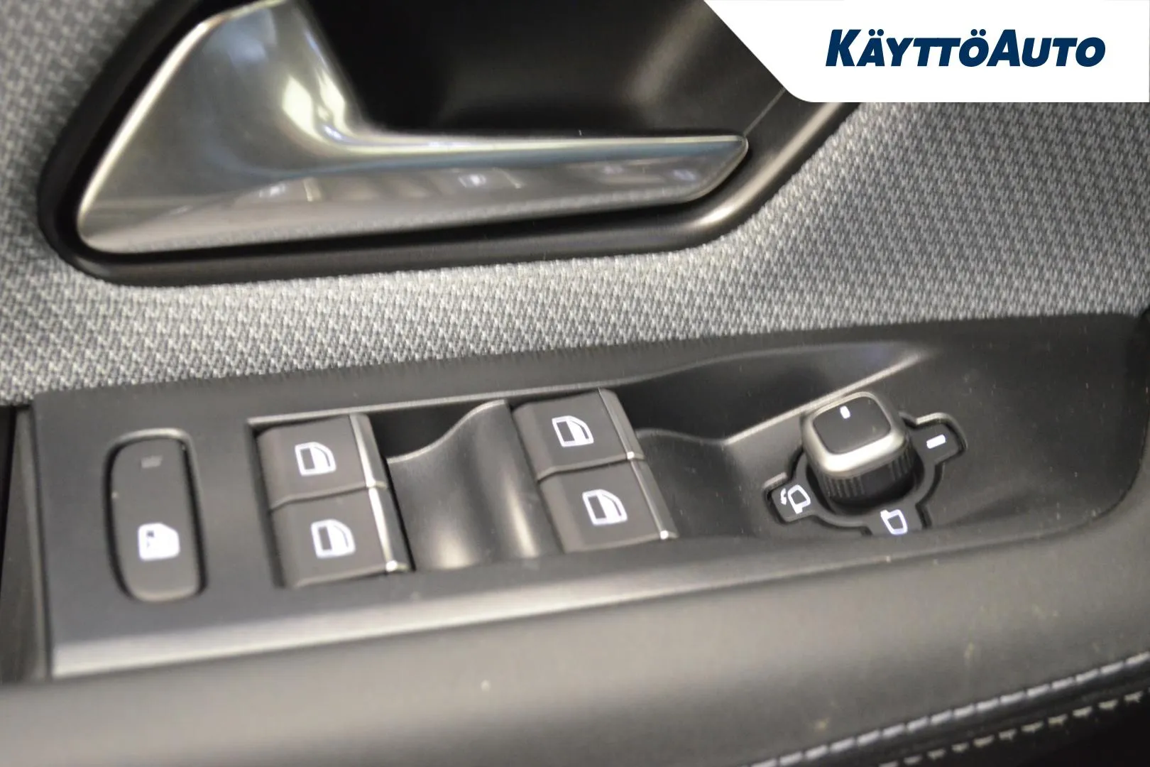 OPEL Grandland JNU-367 carousel image