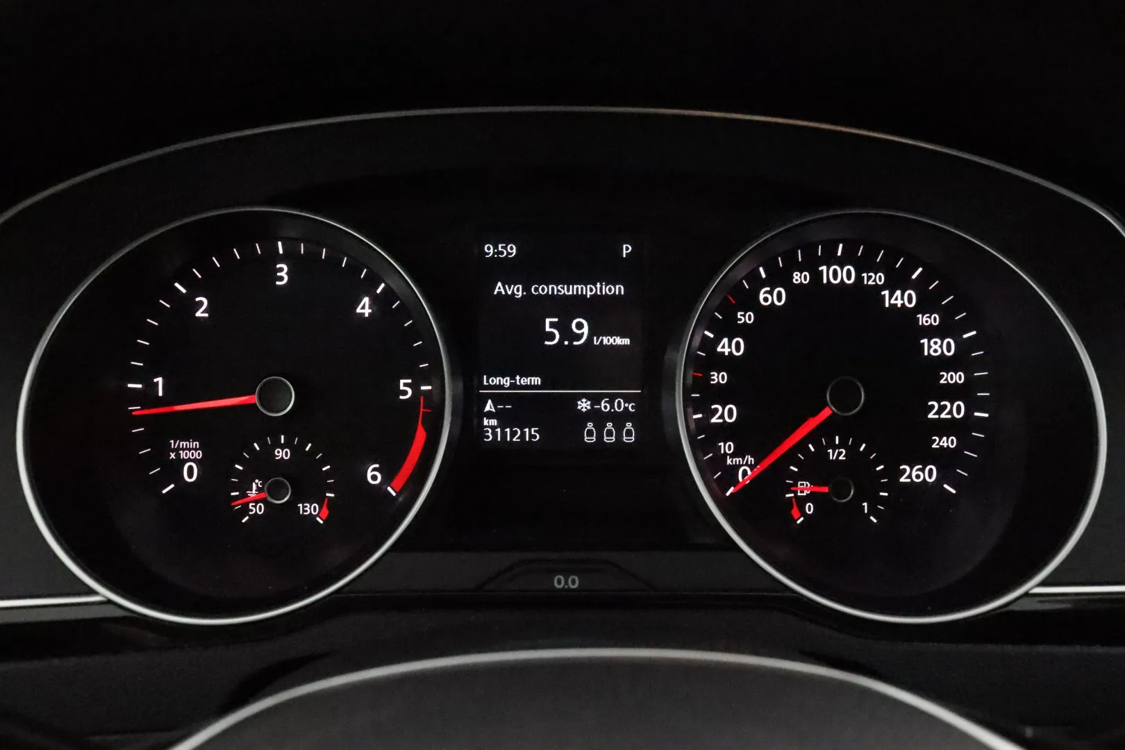 VOLKSWAGEN Passat ENO-291 carousel image