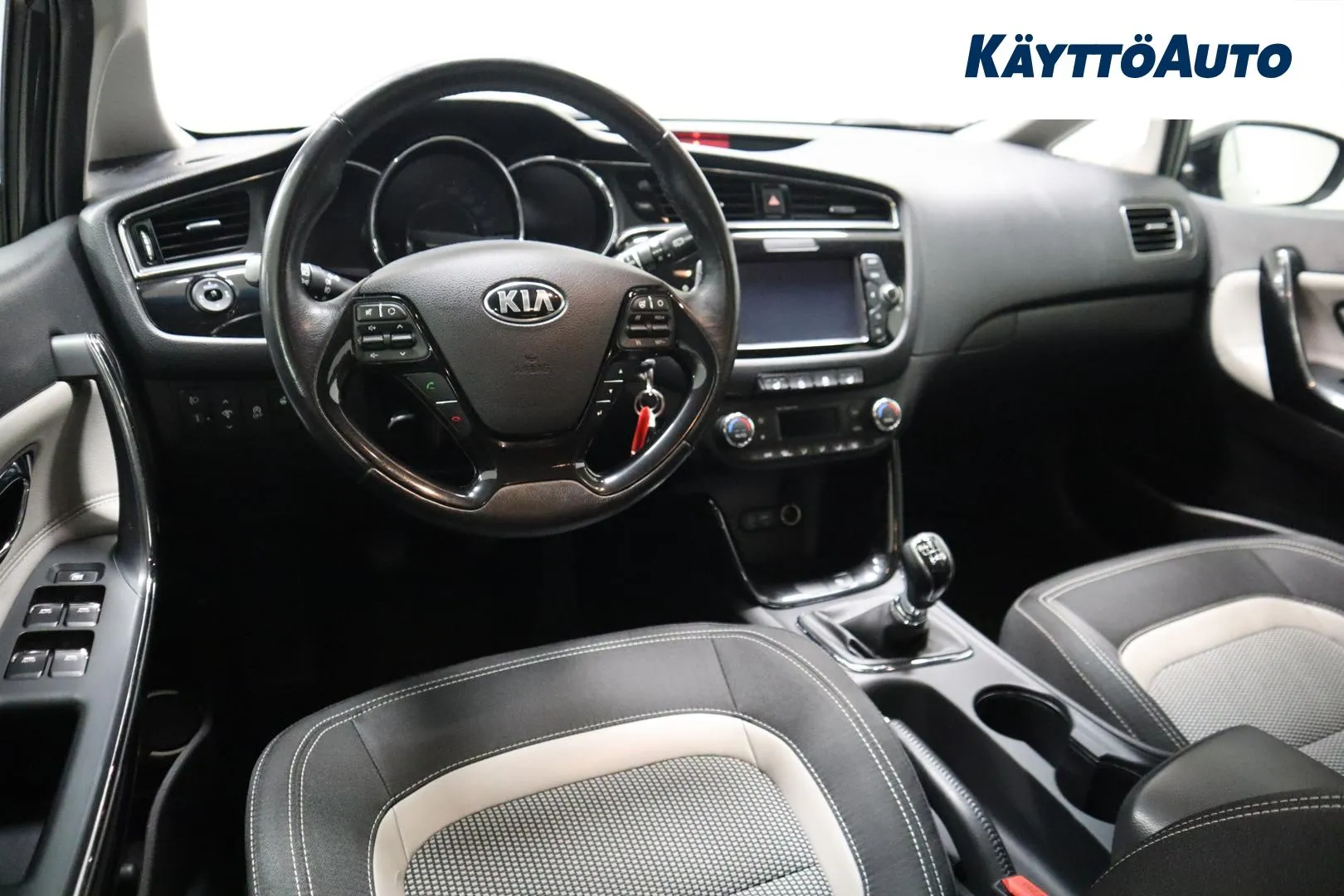 Kia cee´d GML-814 carousel image