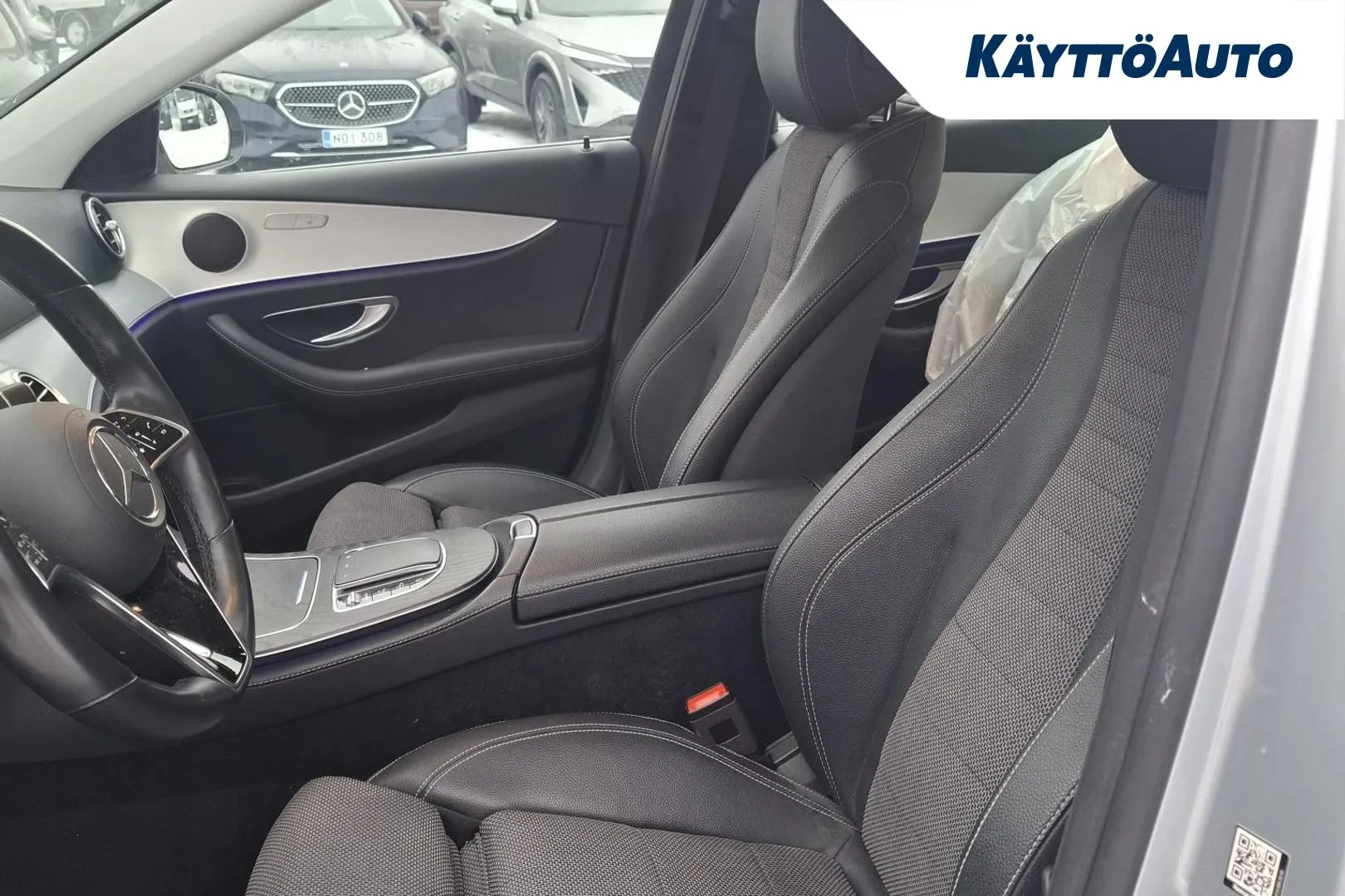 Mercedes-Benz E ETO-669 carousel image