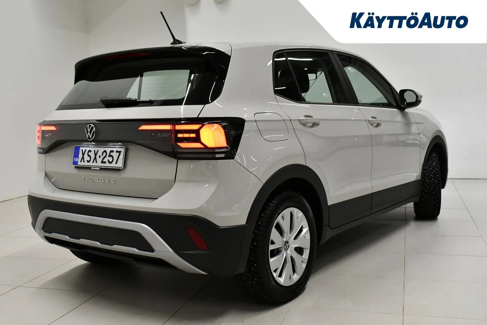 VOLKSWAGEN T-Cross XSX-257 carousel image