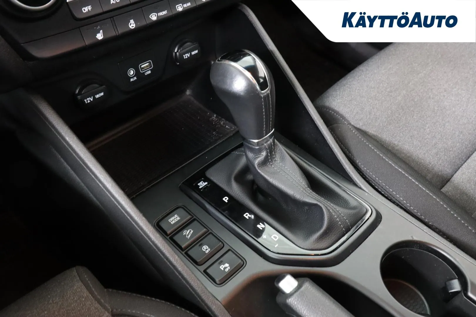 Hyundai Tucson IOK-402 carousel image