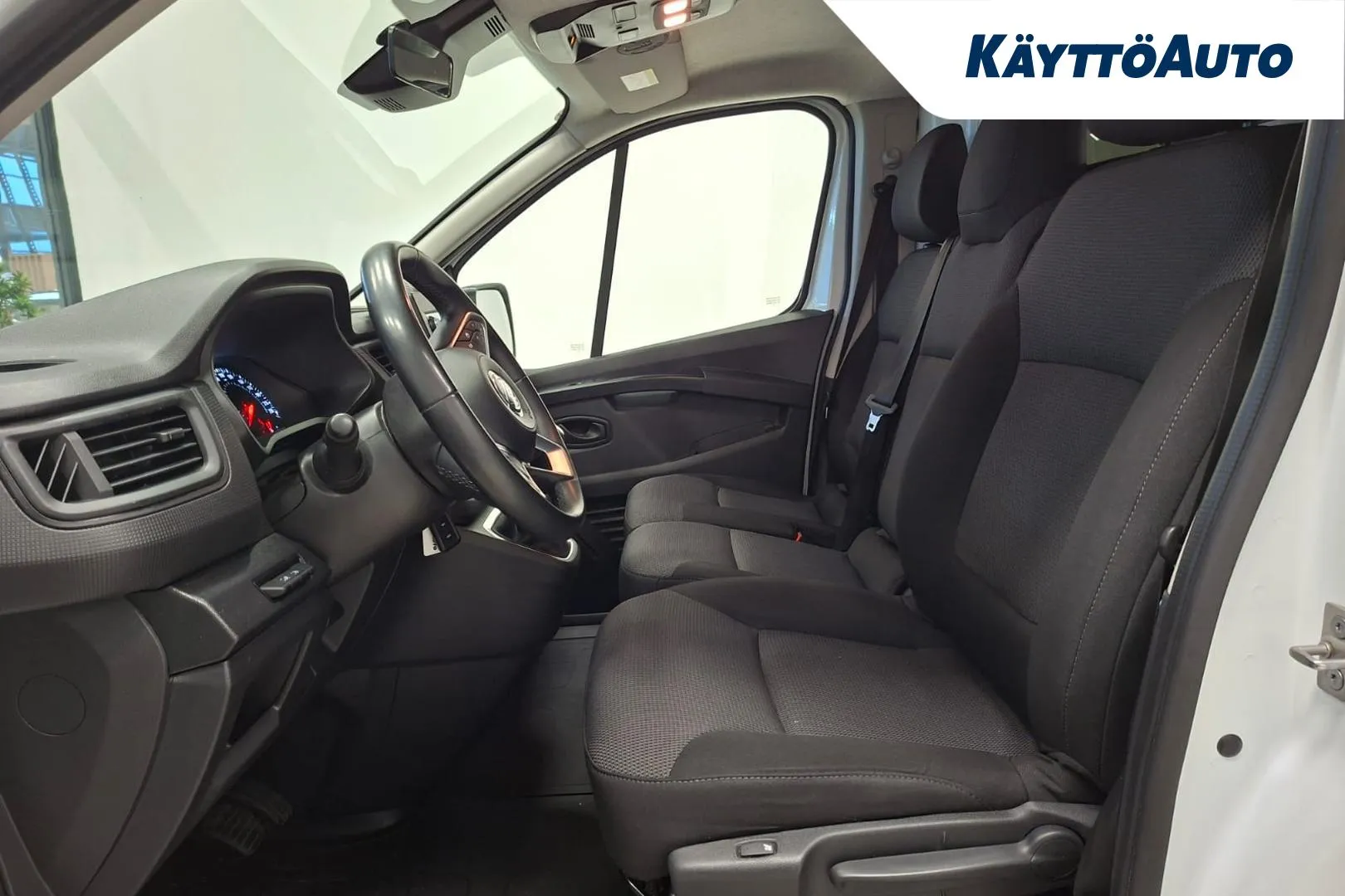 NISSAN Primastar SPB-577 carousel image