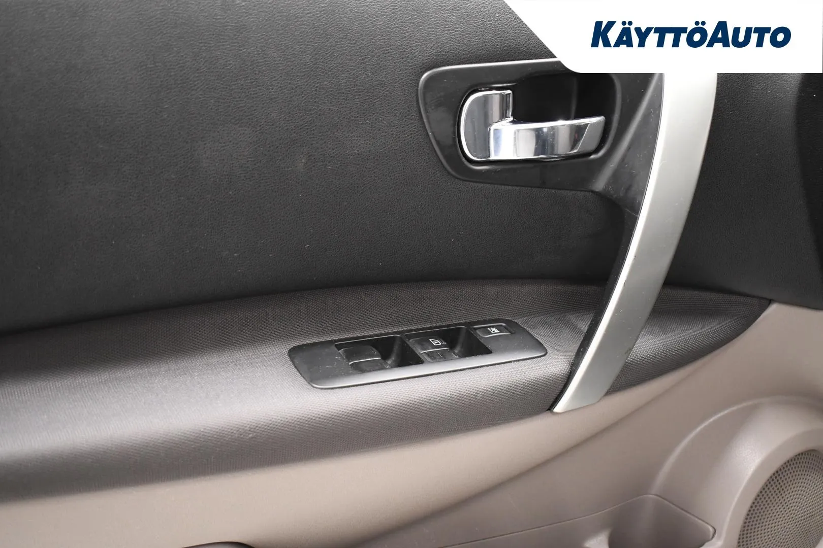 NISSAN Qashqai+2 ZKZ-842 carousel image