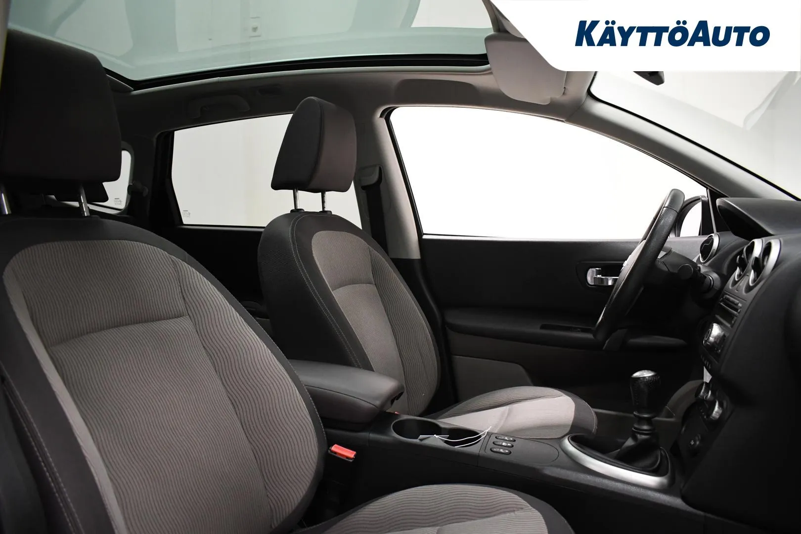 NISSAN Qashqai+2 ZKZ-842 carousel image