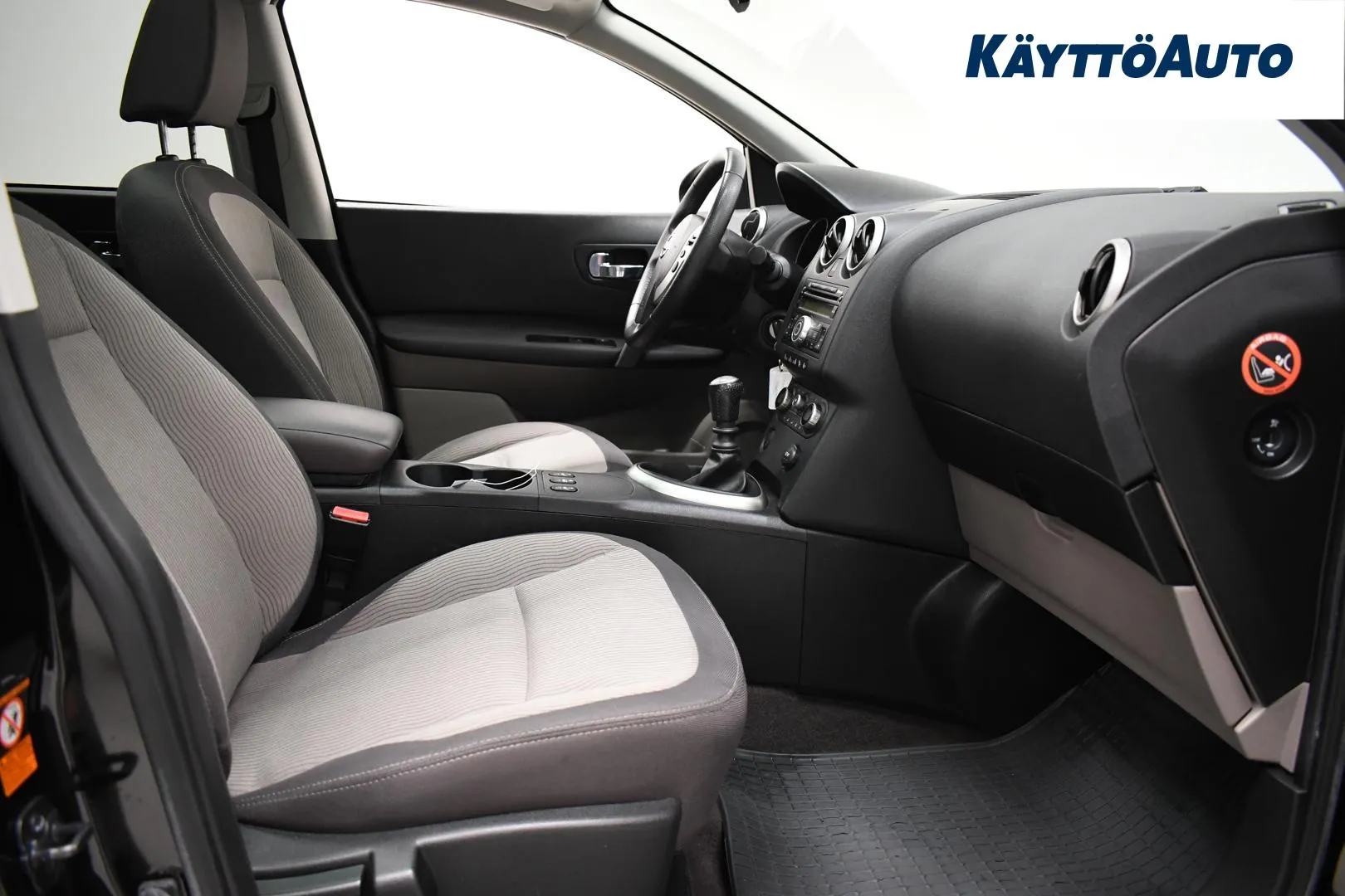 NISSAN Qashqai+2 ZKZ-842 carousel image