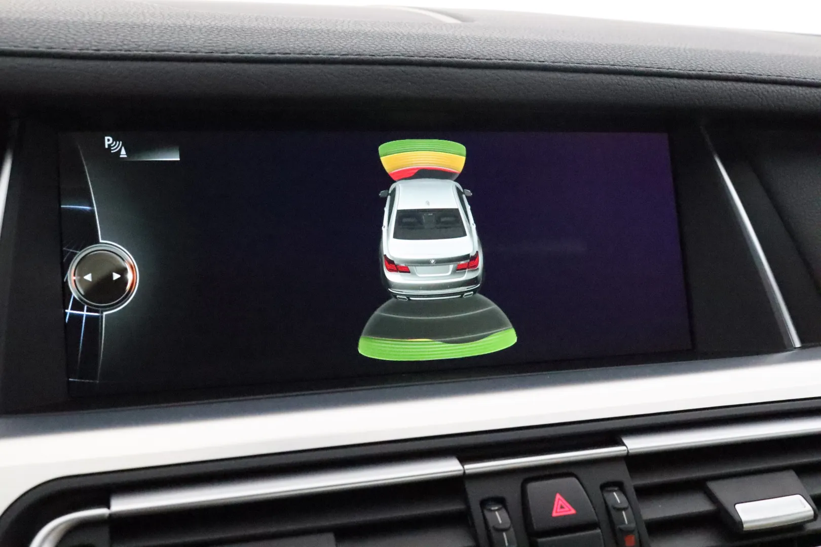 BMW 730 KSE-709 carousel image