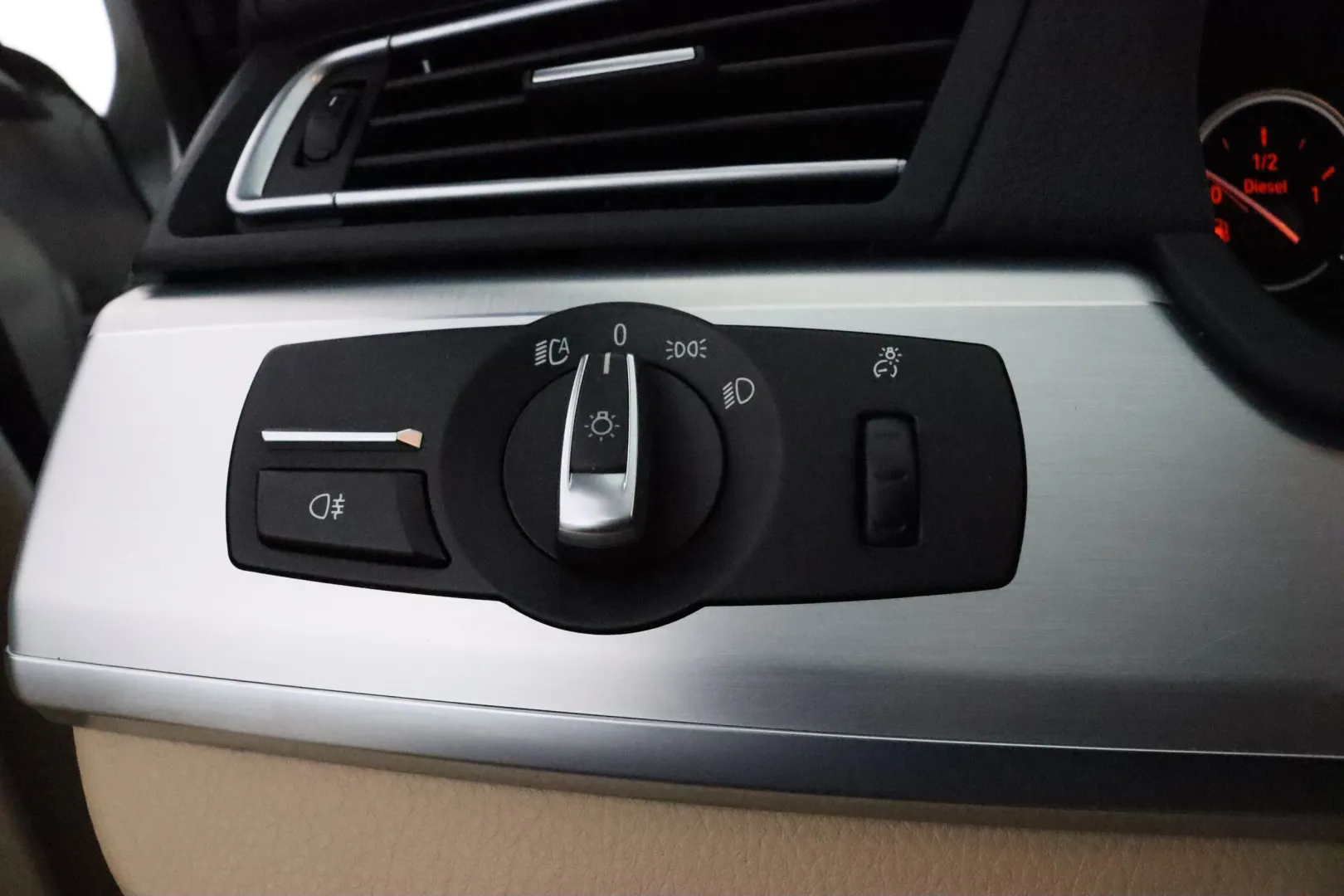 BMW 730 KSE-709 carousel image