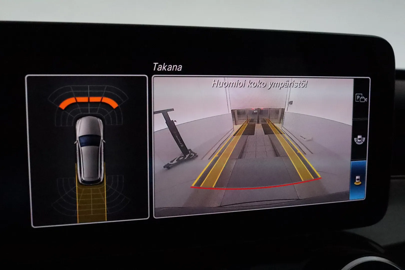 MERCEDES-BENZ C BVE-984 carousel image