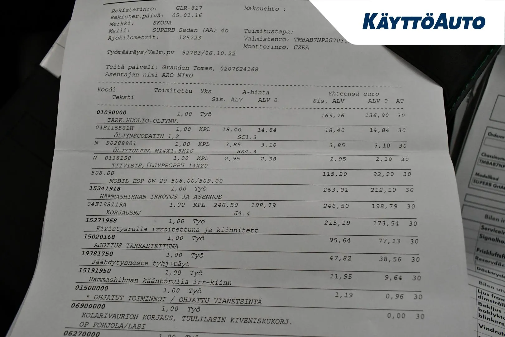 SKODA Superb GLR-617 carousel image