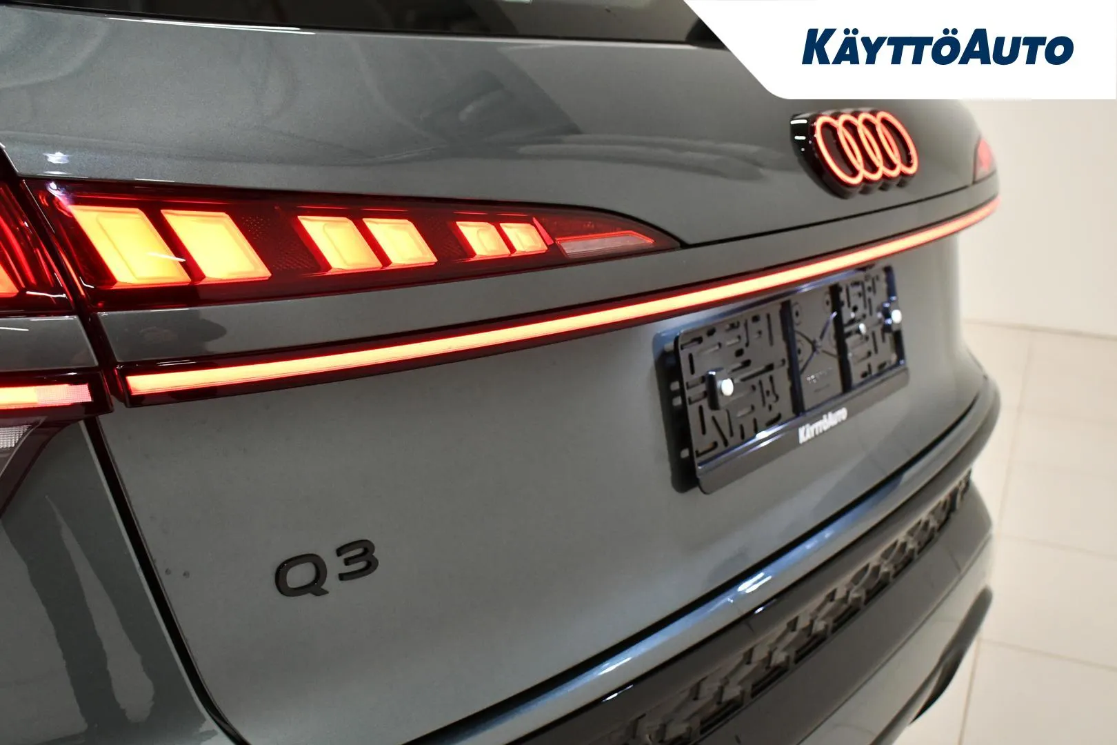 Audi Q3 NOK-659 carousel image