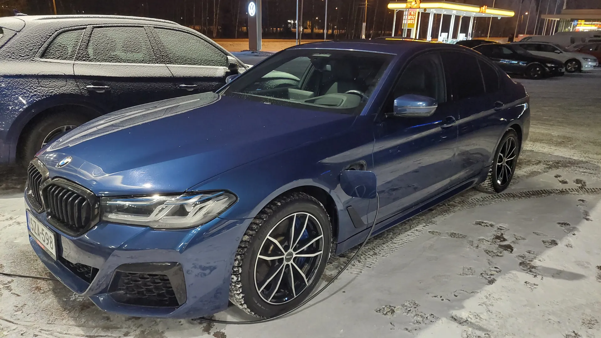 BMW 545 SZA-598 carousel image