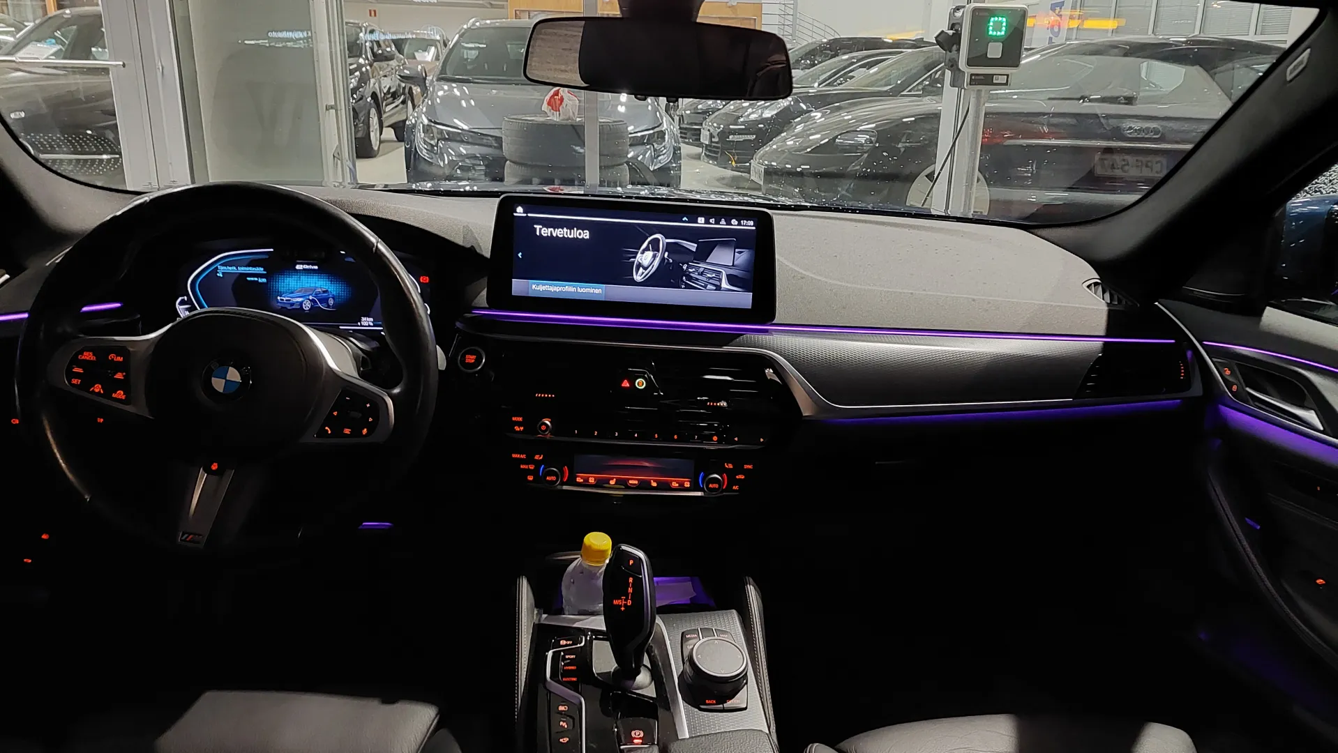 BMW 545 SZA-598 carousel image