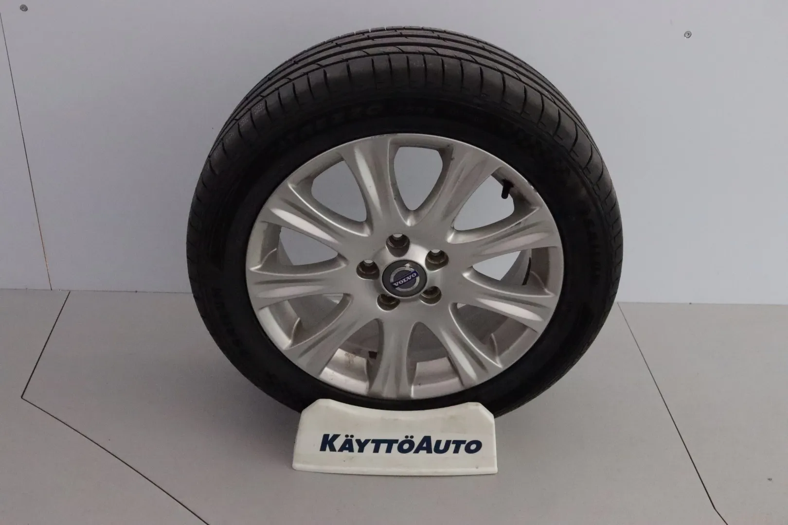 Volvo S80 GJN-190 carousel image