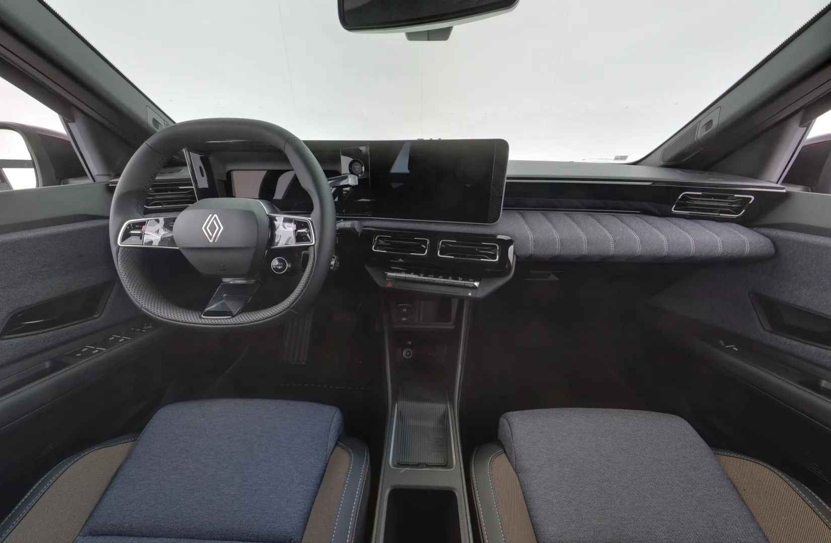 Renault 5 KXN-931 carousel image