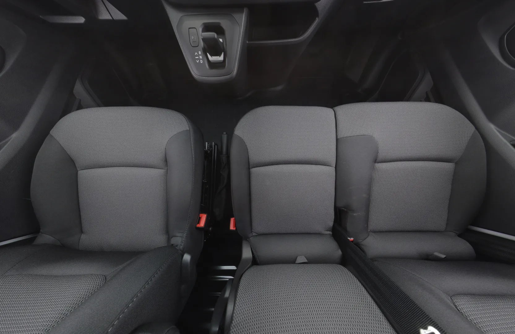 Renault Trafic NOJ-552 carousel image