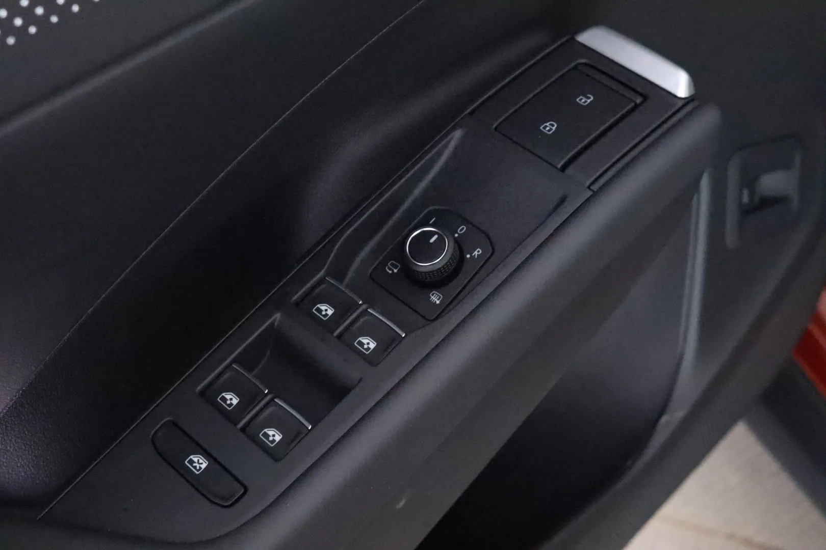 Volkswagen T-Roc NOK-676 carousel image