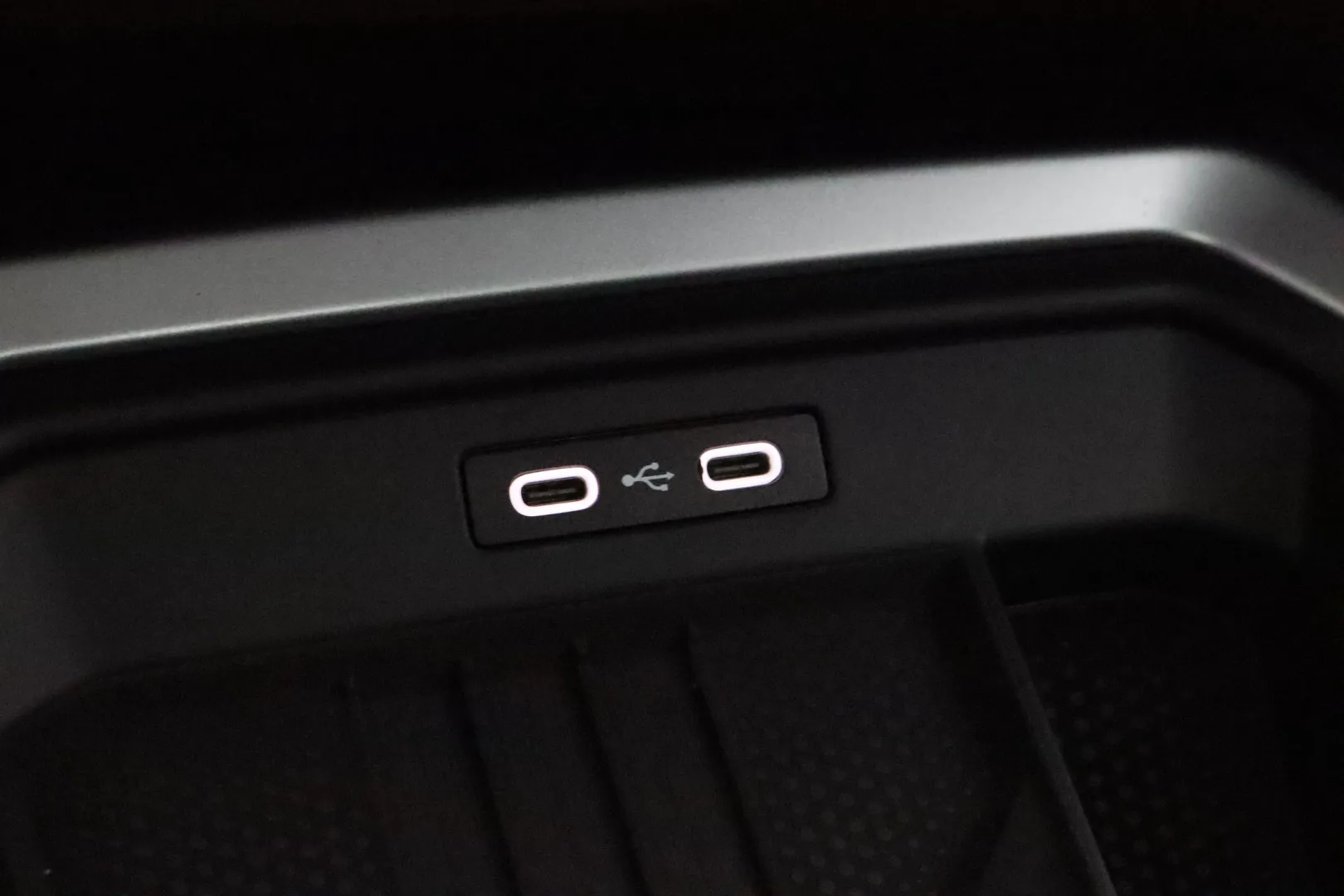 Volkswagen T-Roc NOK-676 carousel image