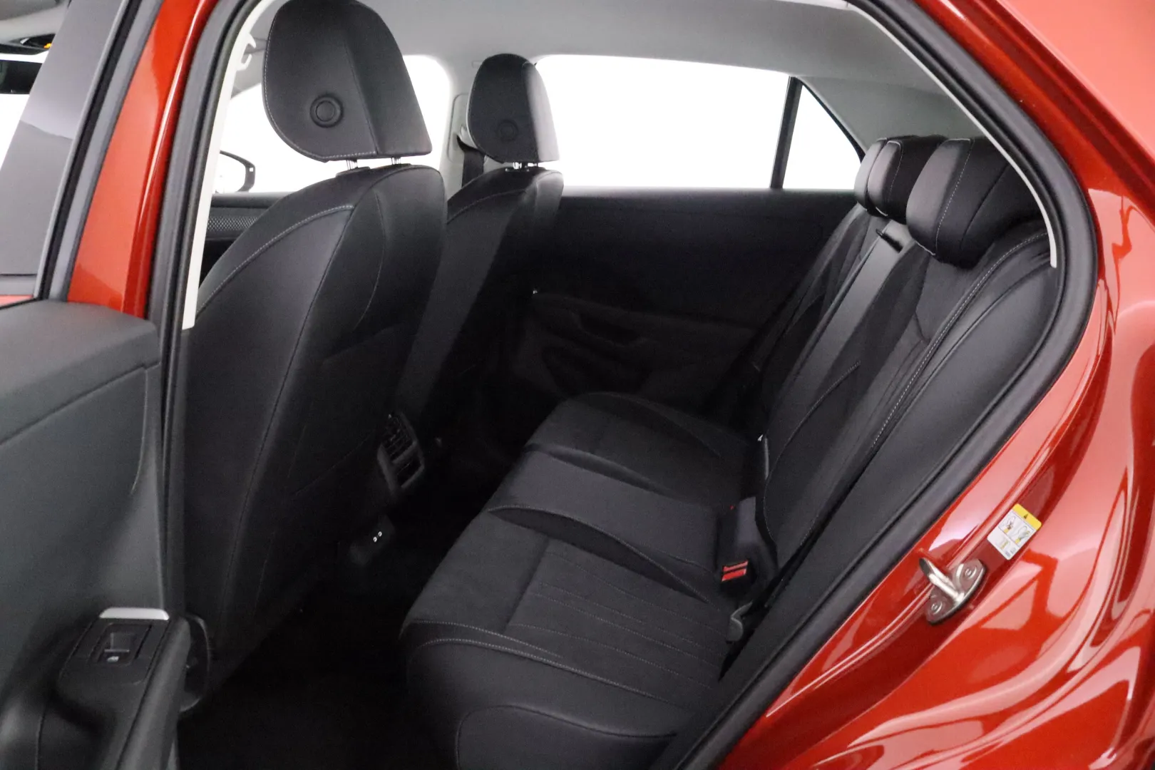 Volkswagen T-Roc NOK-676 carousel image