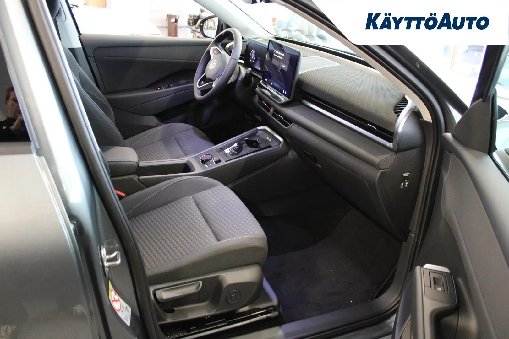 Volkswagen T-Roc NOI-700 carousel image