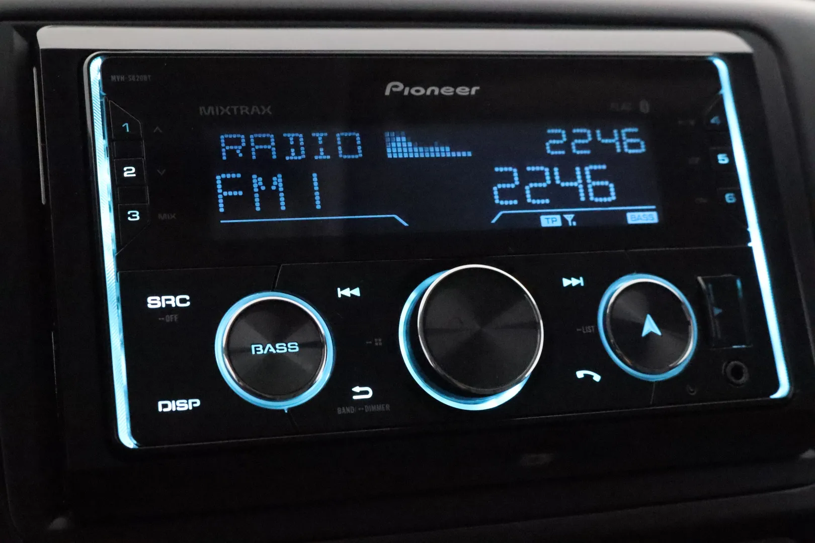 VOLKSWAGEN Transporter FMT-828 carousel image