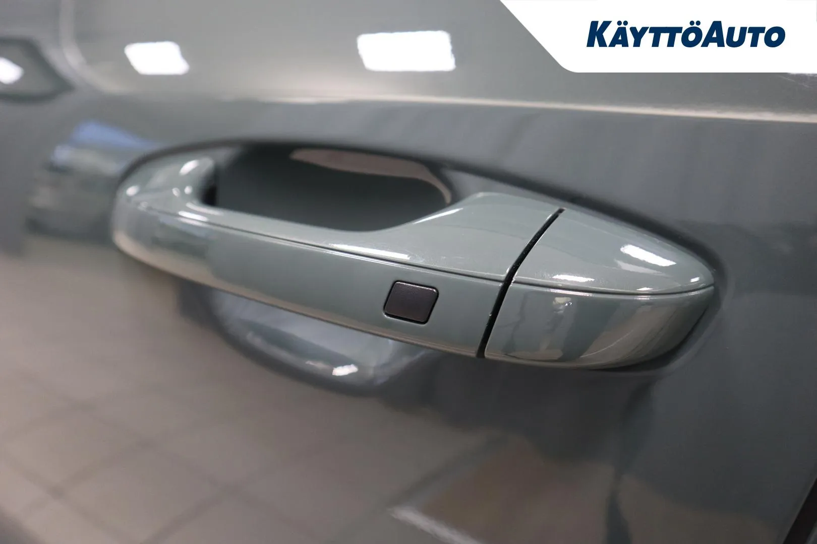 KIA Niro SPM-394 carousel image