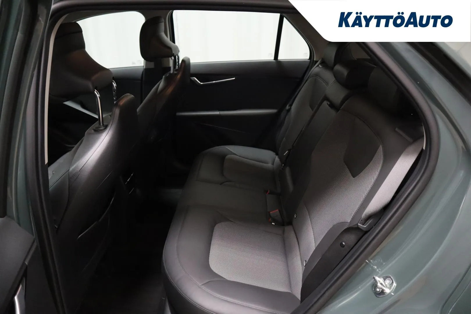 KIA Niro SPM-394 carousel image