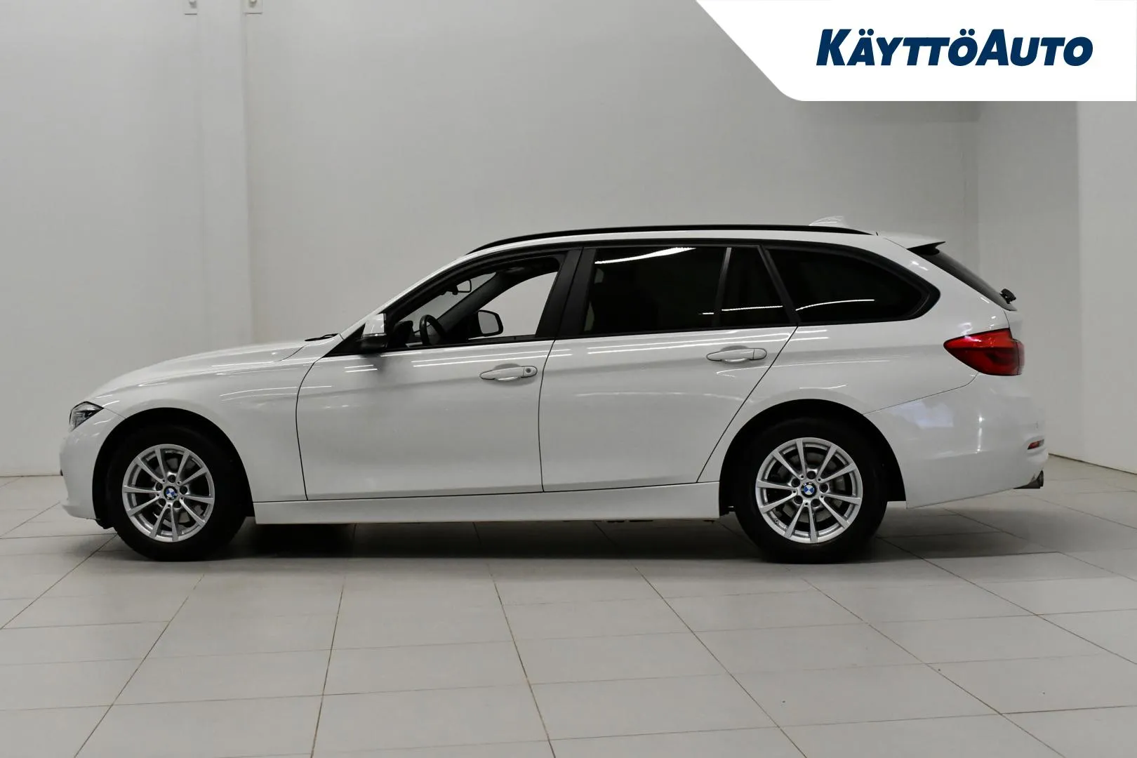 BMW 320 LOK-332 carousel image