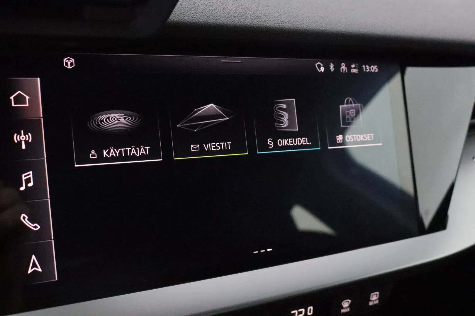 AUDI A3 KUK-229 carousel image