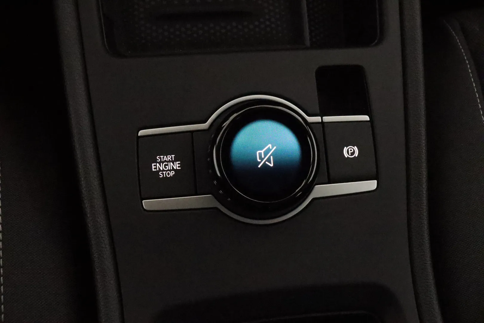 Volkswagen T-Roc NOI-267 carousel image