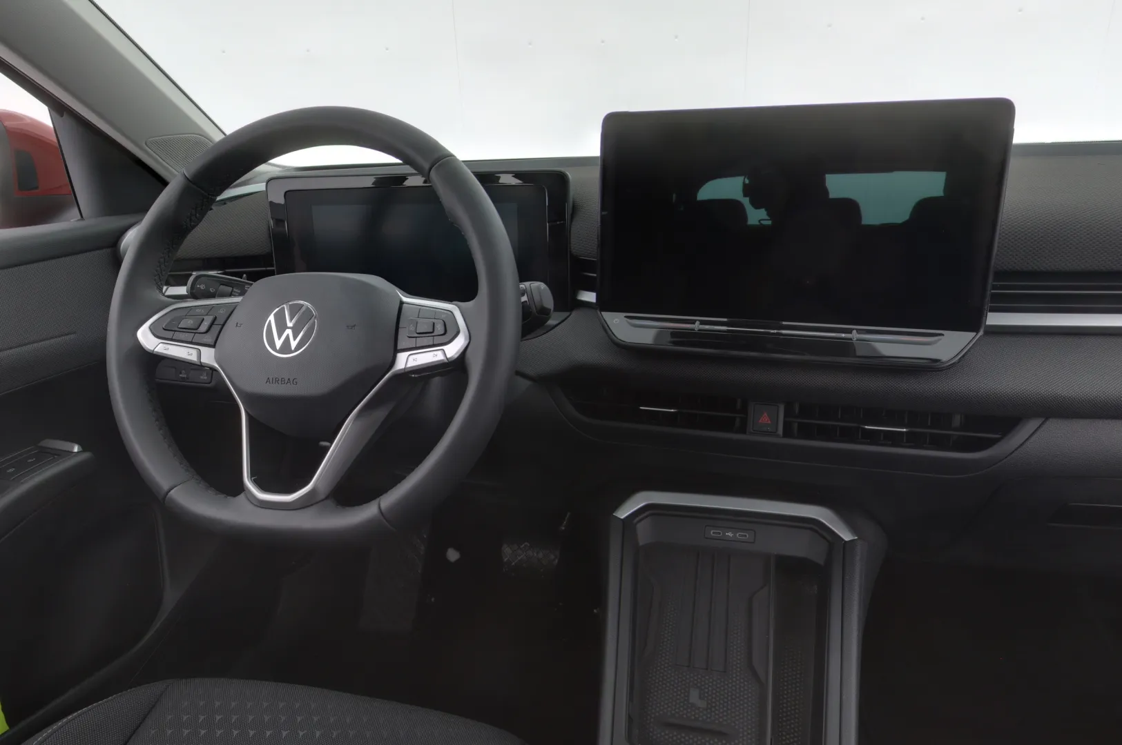 Volkswagen T-Roc NOI-267 carousel image