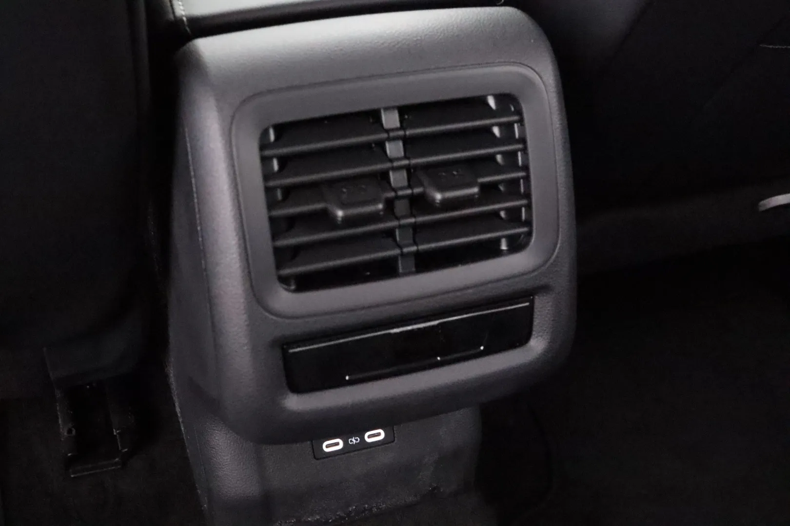 Volkswagen T-Roc NOK-960 carousel image