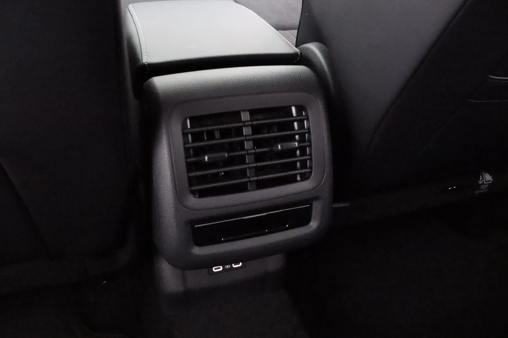 Volkswagen T-Roc RXS-207 carousel image