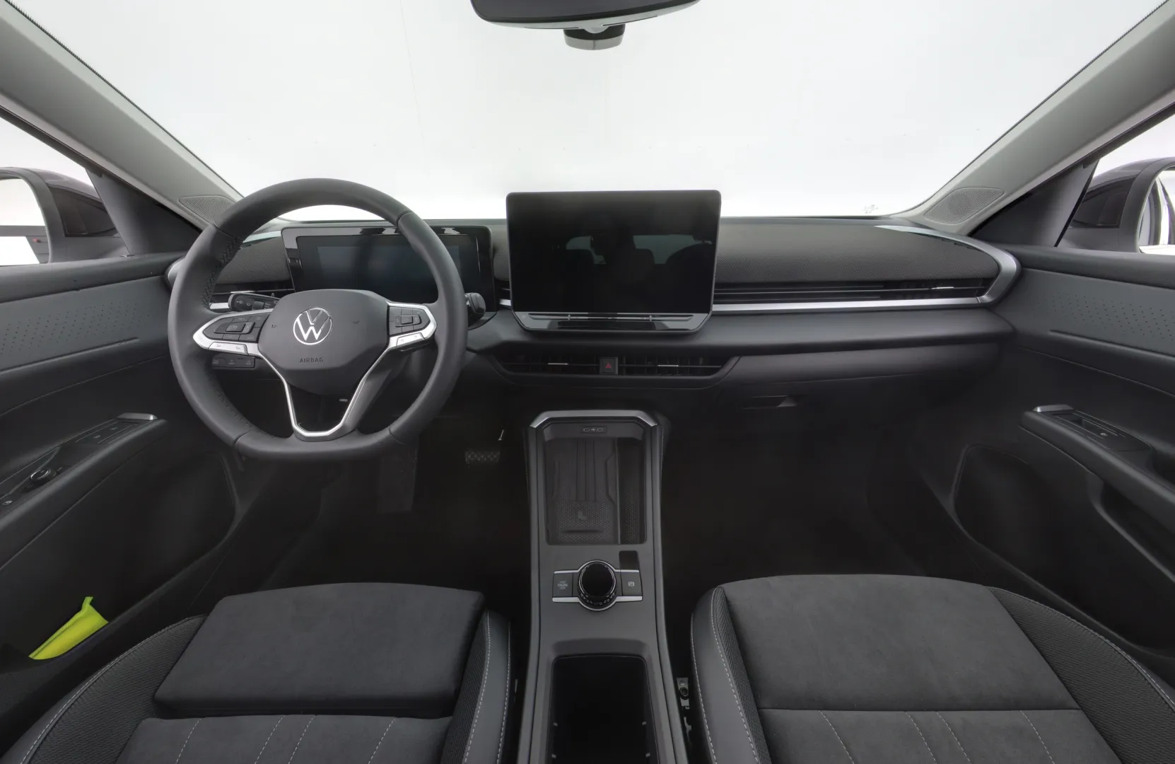 Volkswagen T-Roc RXS-207 carousel image