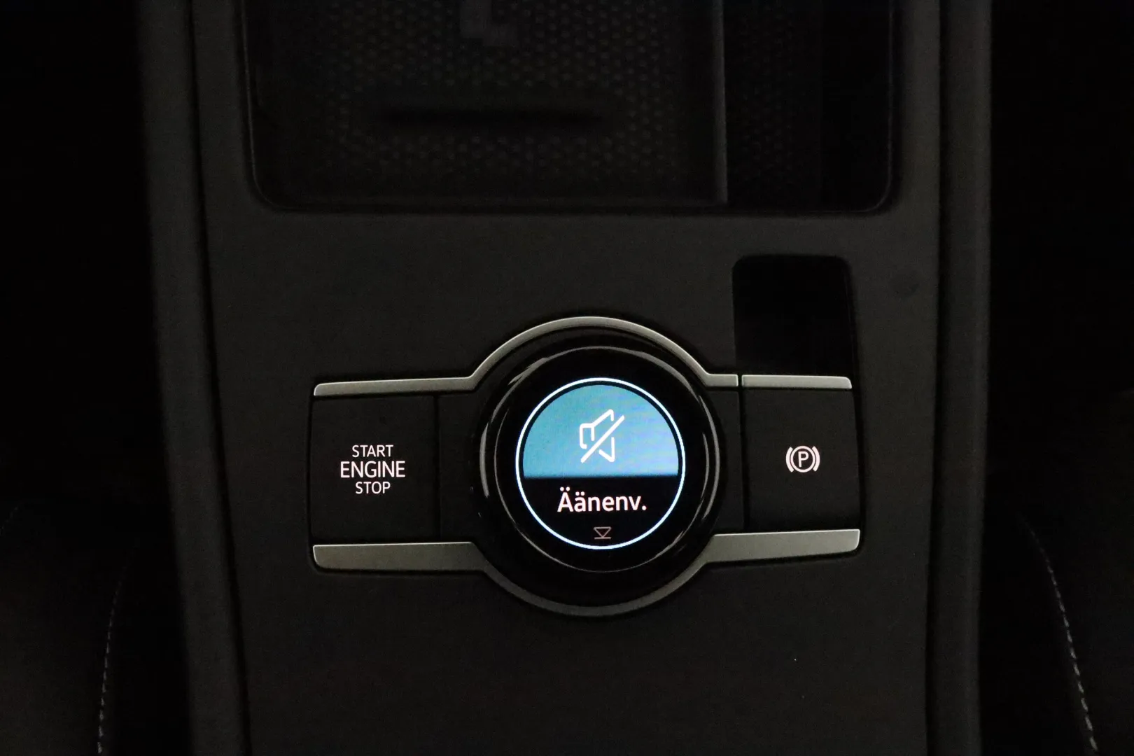 Volkswagen T-Roc RXS-207 carousel image