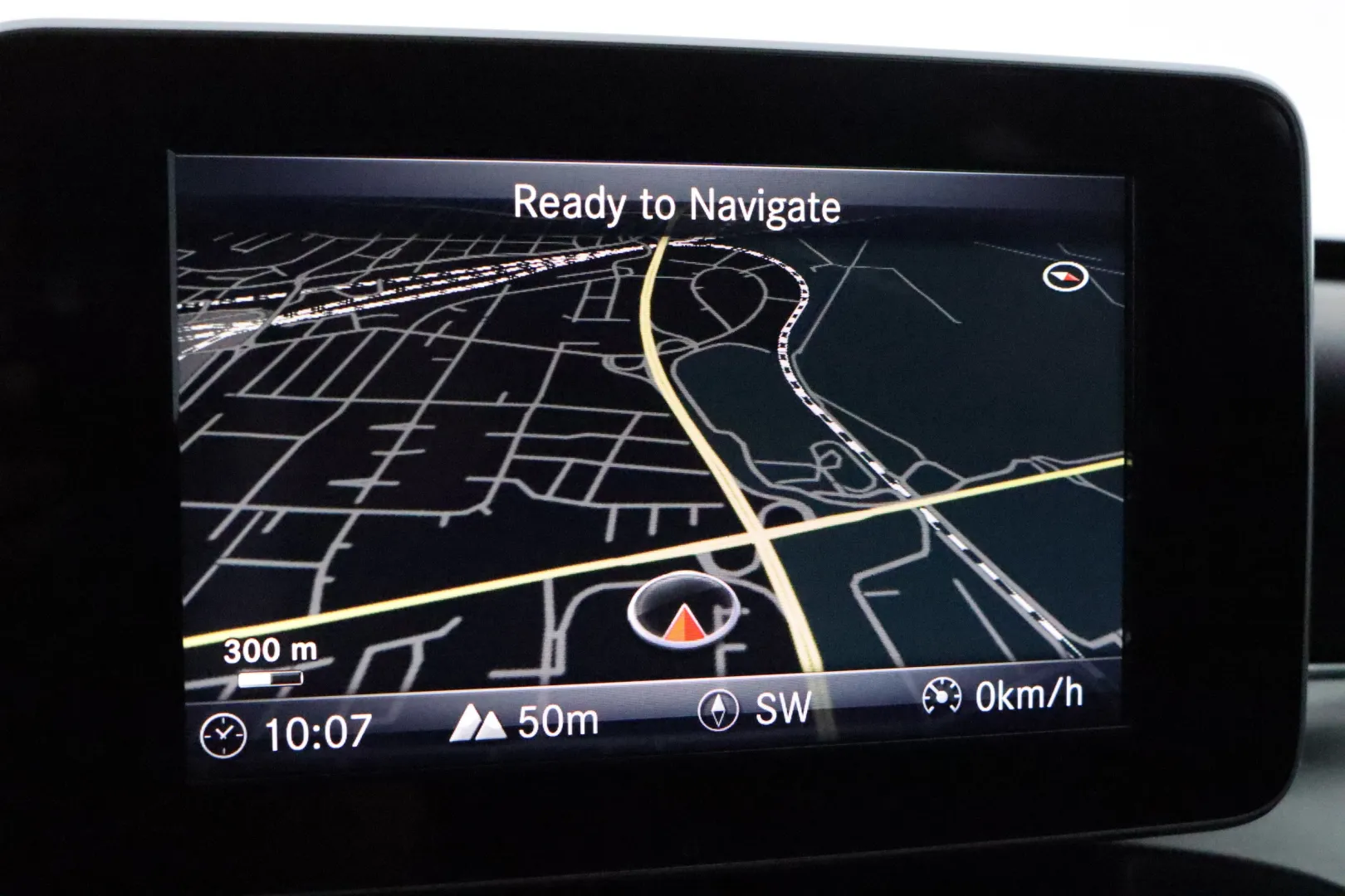 MERCEDES-BENZ C YKC-584 carousel image