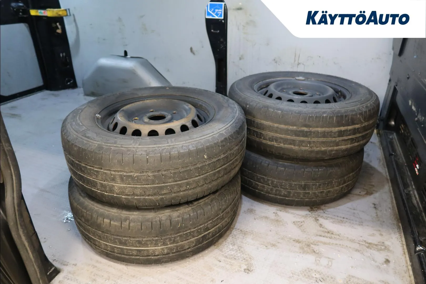 Ford Transit Custom CNU-255 carousel image