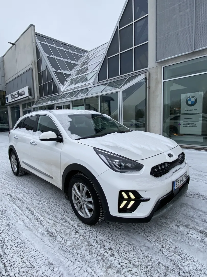 Kia Niro plug-in ESV-175 carousel image