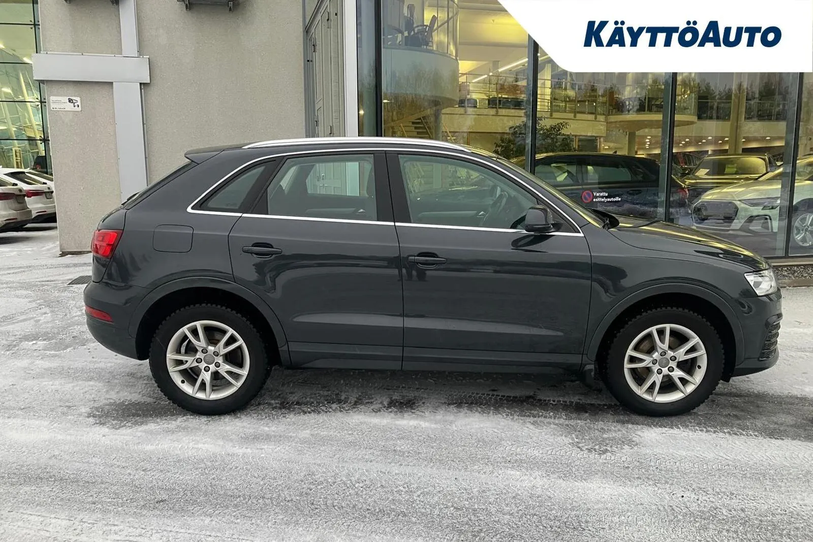 AUDI Q3 YJY-492 carousel image