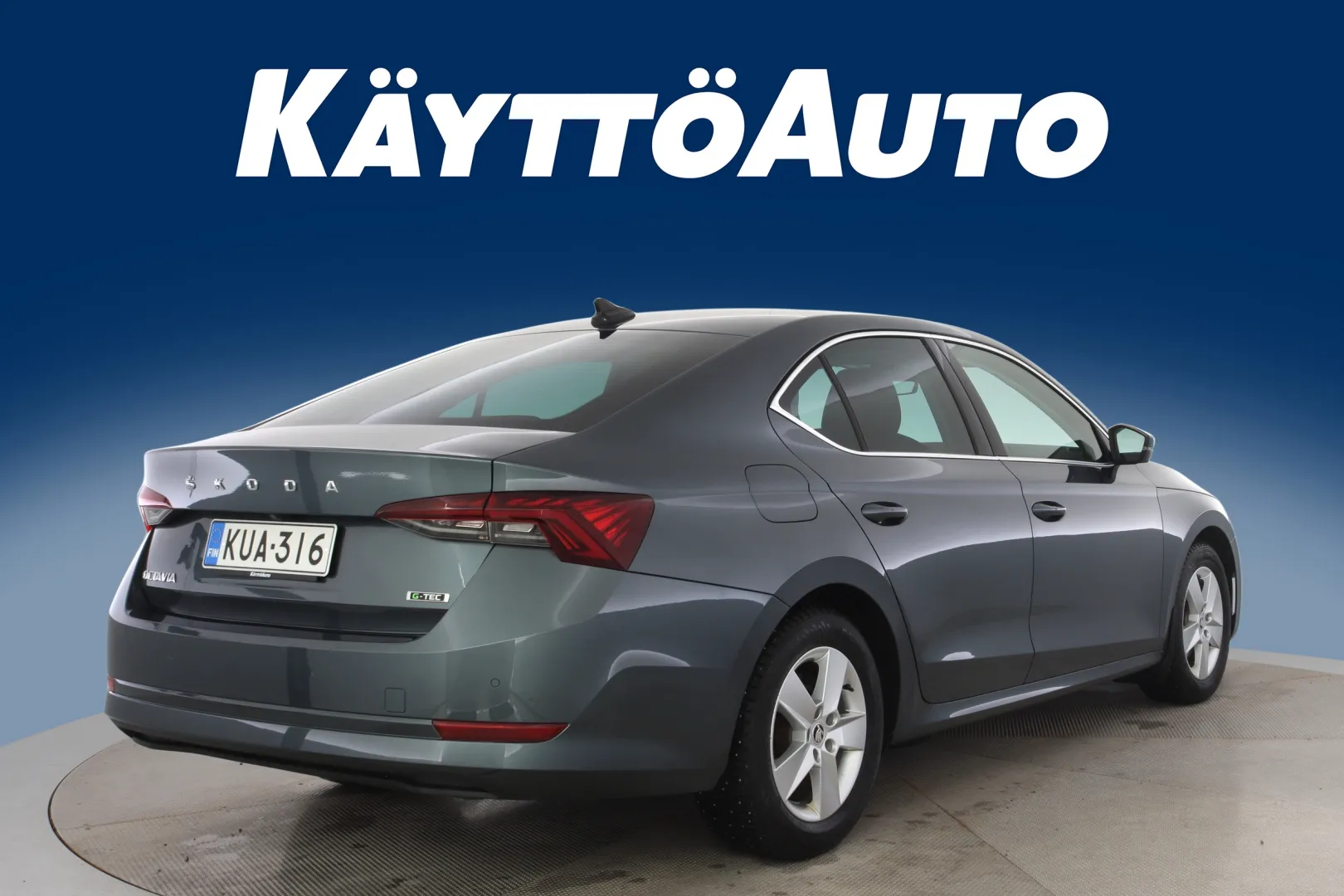 Skoda Octavia KUA-316 carousel image