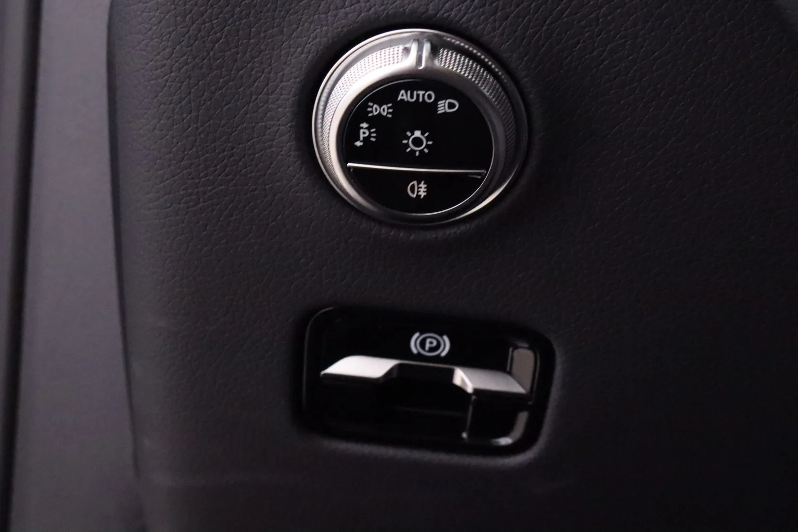 Mercedes-Benz GLC MRP-866 carousel image